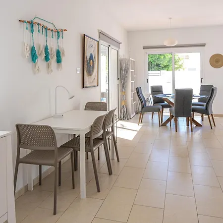 Villa Hubstay - Etherium - 5 Min Walk To The