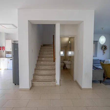 Hubstay - Etherium - 5 Min Walk To The Villa
